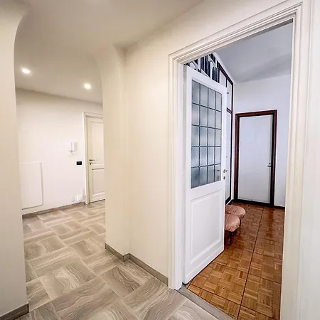 Grand - 188 Mq E 2 Parcheggi Apartmán